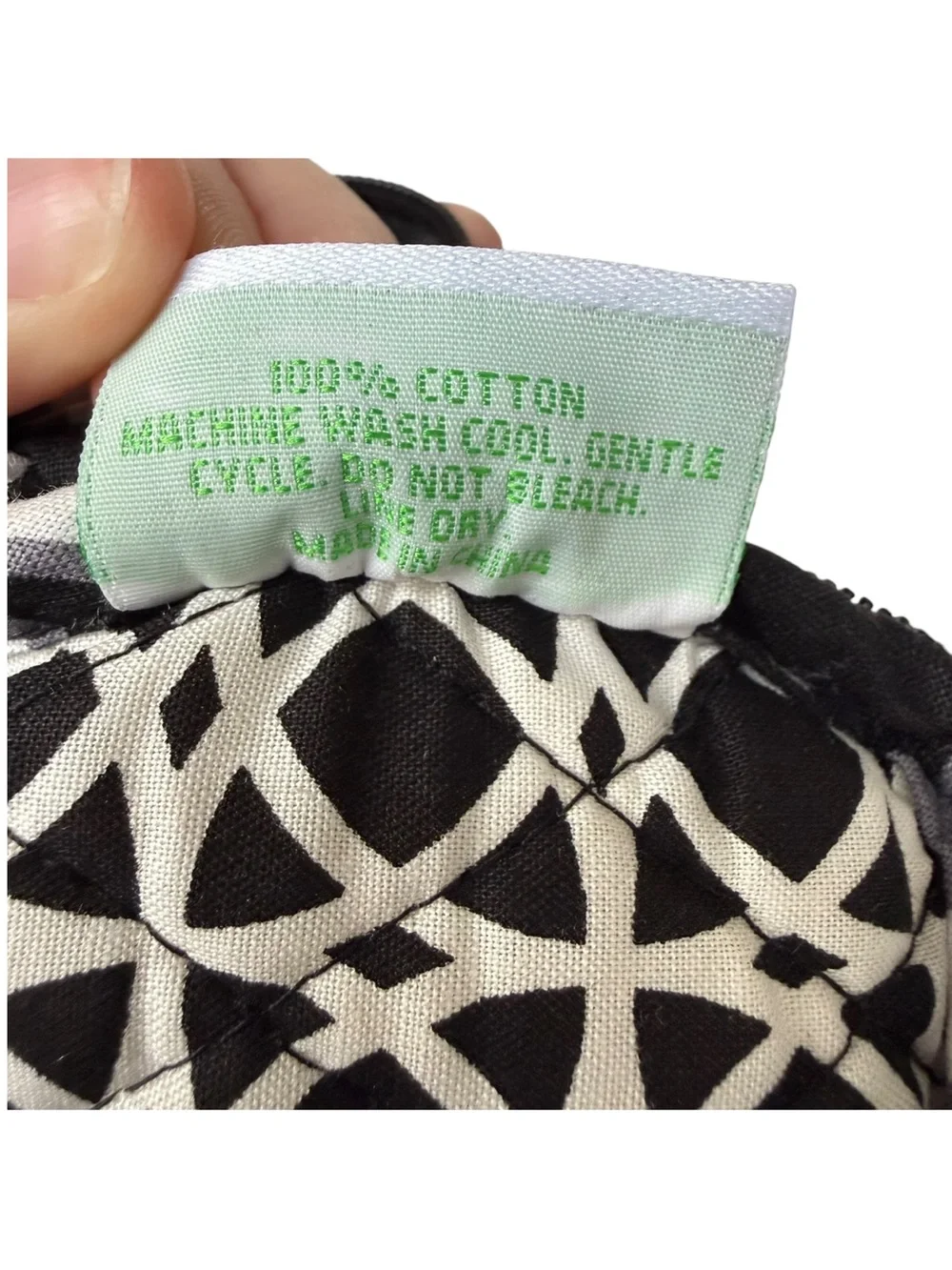 4/$25 Vera Bradley Night & Day Quilted Coin Pouch Wristlet Small Black White